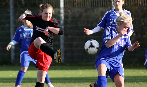 Anna-Lena Oltrotte TSV Nettelrede vs Annika Rogmann