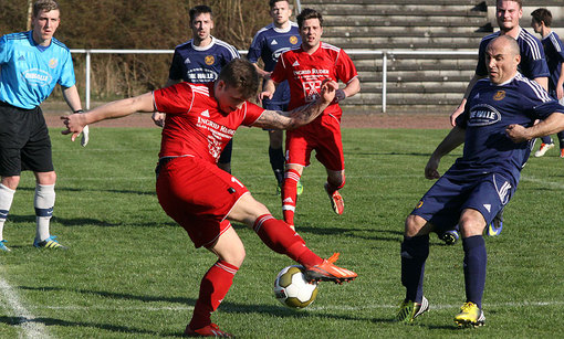 Marius Pieper MTSV Aerzen Fatmir Vata FC 08 Boffzen AWesA