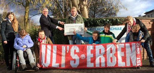 Ulis Erben Spende Heinrich-Kielhorn-Schule Hameln AWesA