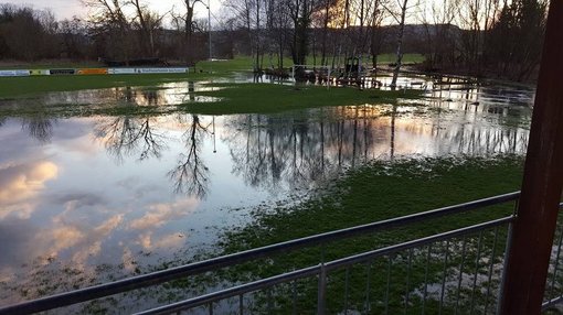 Interpark Bahnhofstrasse Bad Pyrmont Wasser AWesA