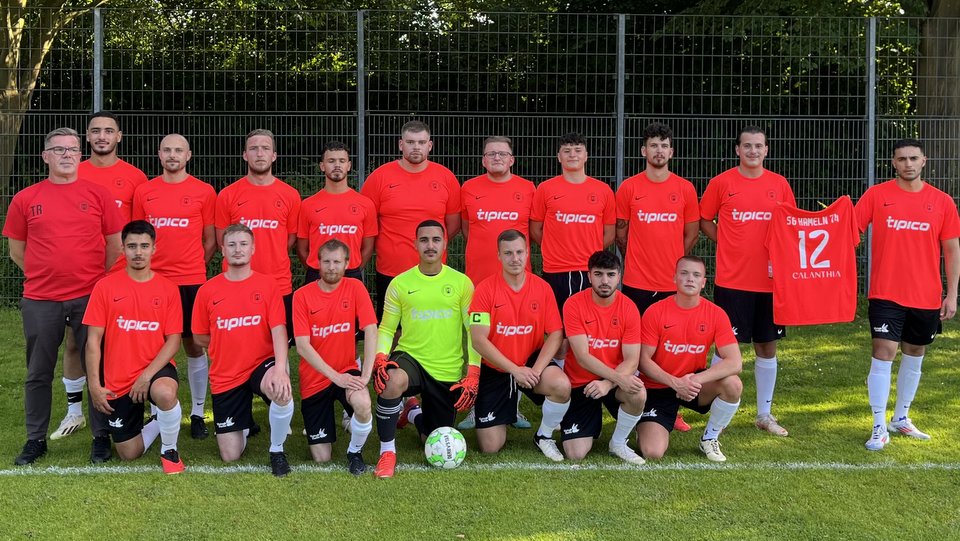 SG Hameln 74 Mannschaftsfoto Fussball Kreisklasse Wirtschaft foerdert Ehrenamt