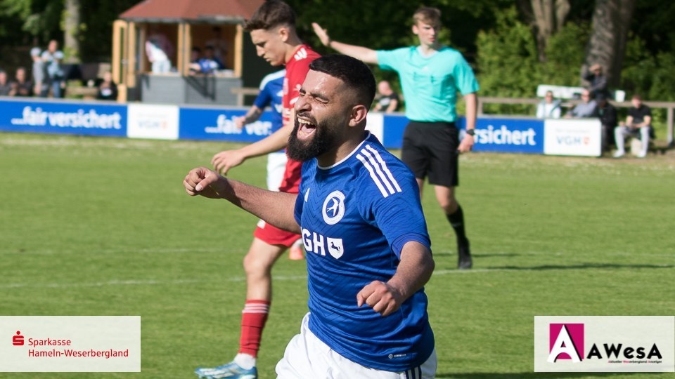 Ugur Aydin BW Tuendern Fussball Landesliga Torjubel