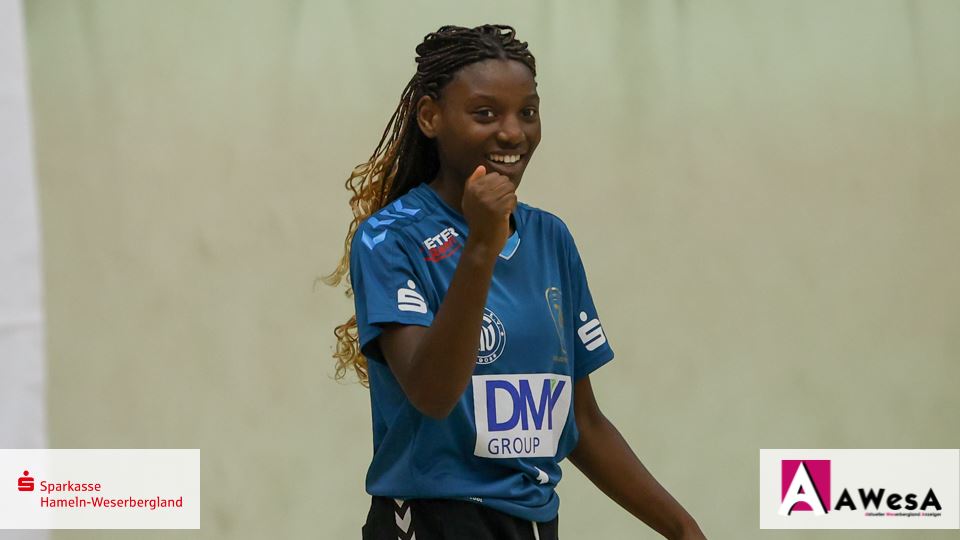 Cintia Ngangu MTV Rohrsen Handball Oberliga Frauen Torfrau