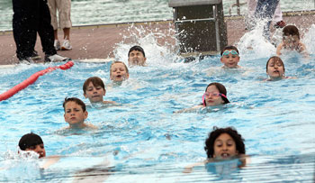 Deutscher Sportabzeichentag Generalprobe Schwimmen AWesA