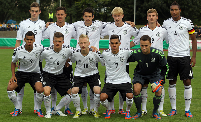 DFB U17 Nationalmannschaft Hameln Weserberglandstadion